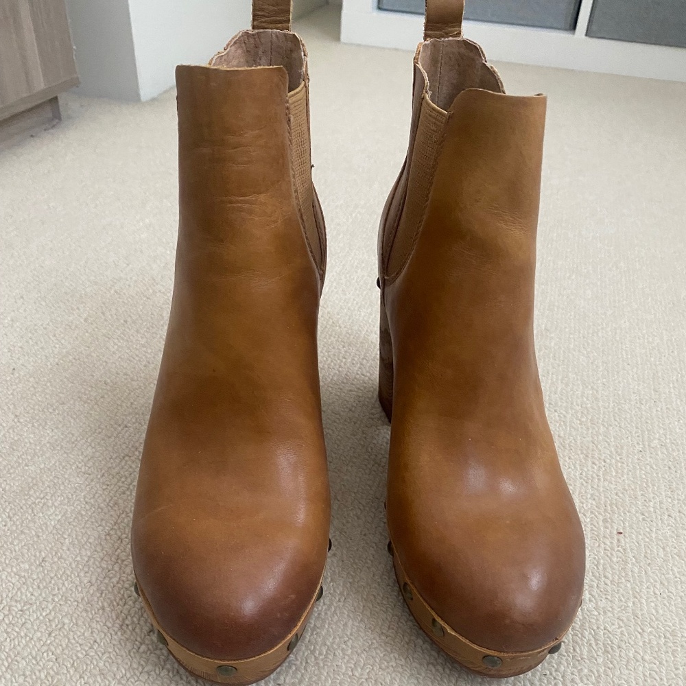 Korkease Deilia Booties
